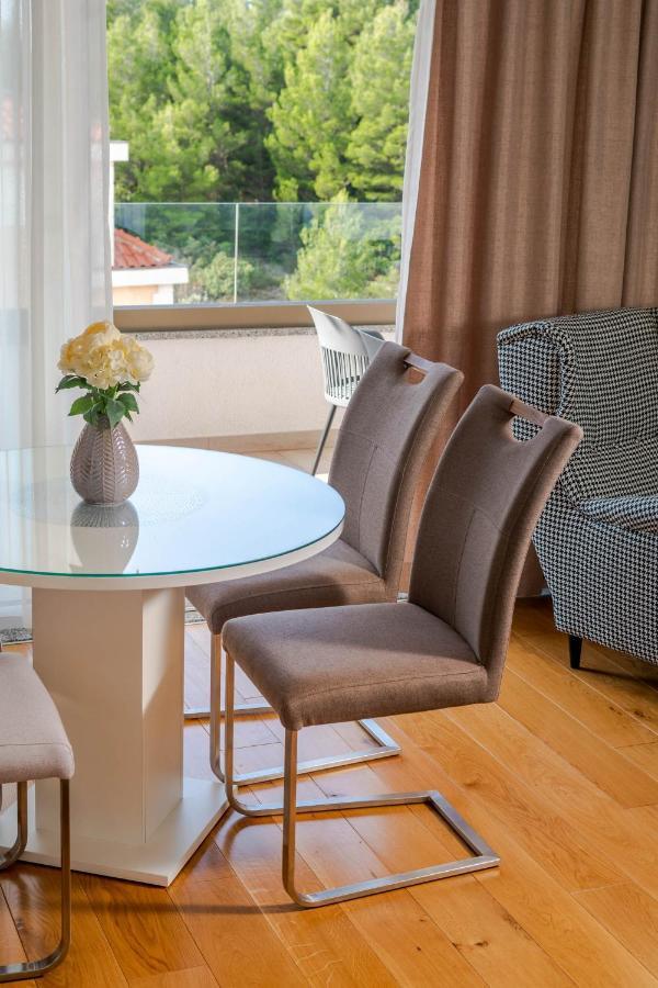 Solu Apartment Promajna Luaran gambar