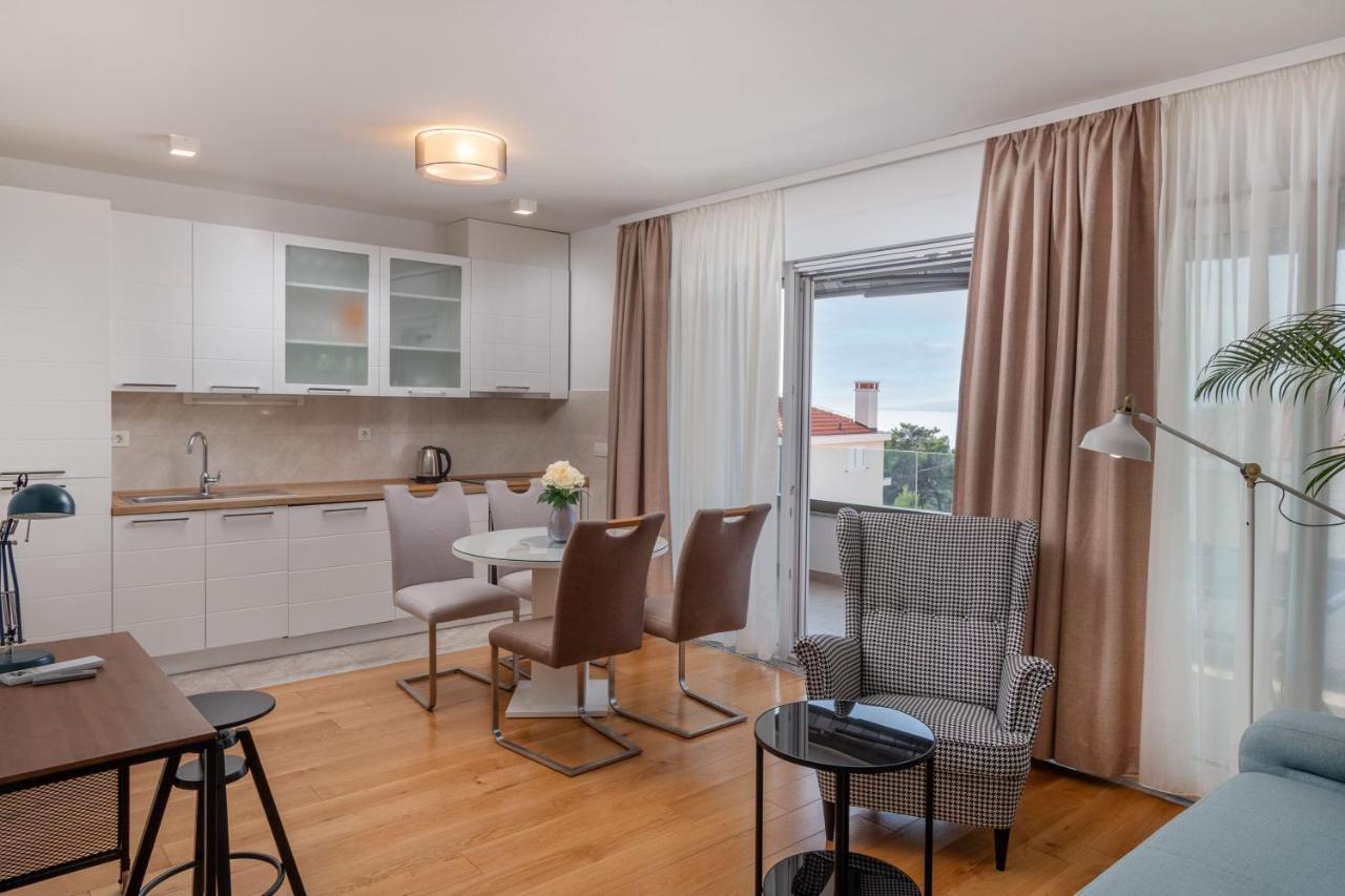 Solu Apartment Promajna Luaran gambar